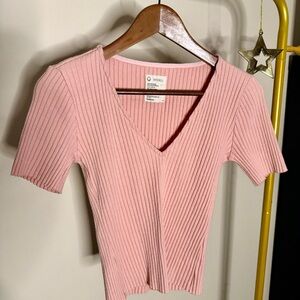 Soft Pink V-Neck Ribbed Tee